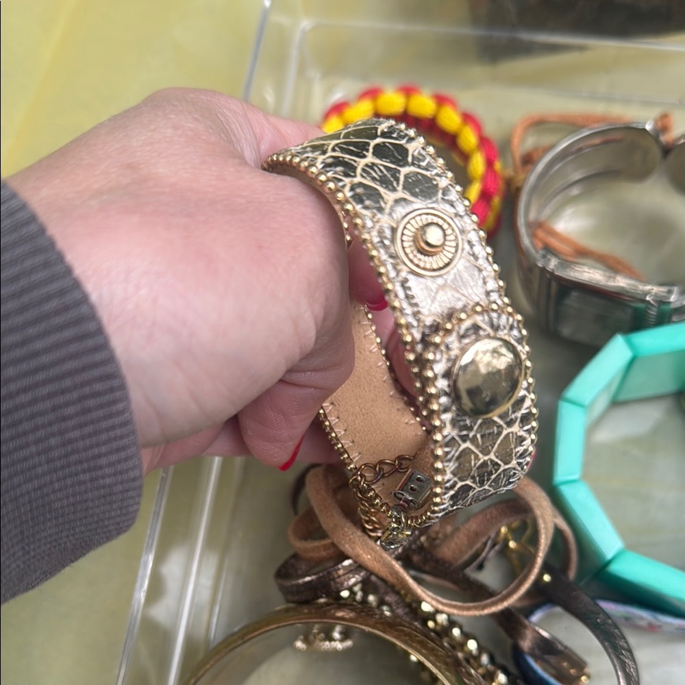 Bracelet Lot $7 - Picture 6 of 7